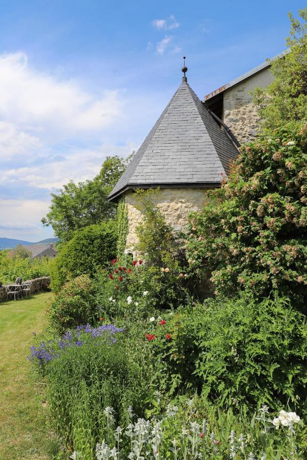 Chateau De Sothonod Esterno foto